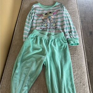 Star Wars Mint Green Striped Baby Yoda Pajama Set